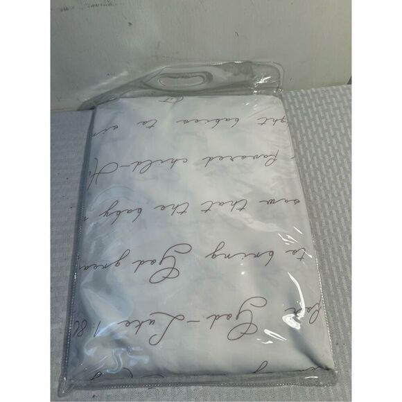 New Remnant Baby Fitted crib sheet new Luke - Picture 2 of 2